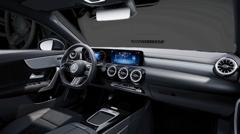 Mercedes-Benz CLA 180 d Automatic AMG Line Advanced Plus nuova a Milano (5)