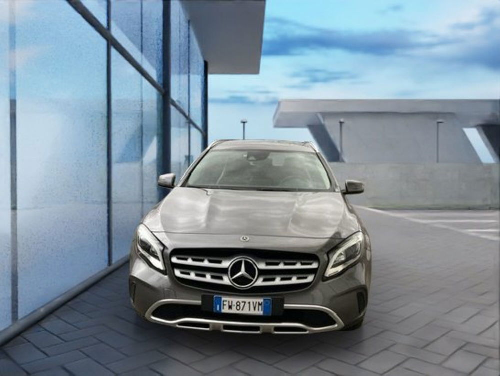 Mercedes-Benz GLA SUV usata a Cosenza (2)