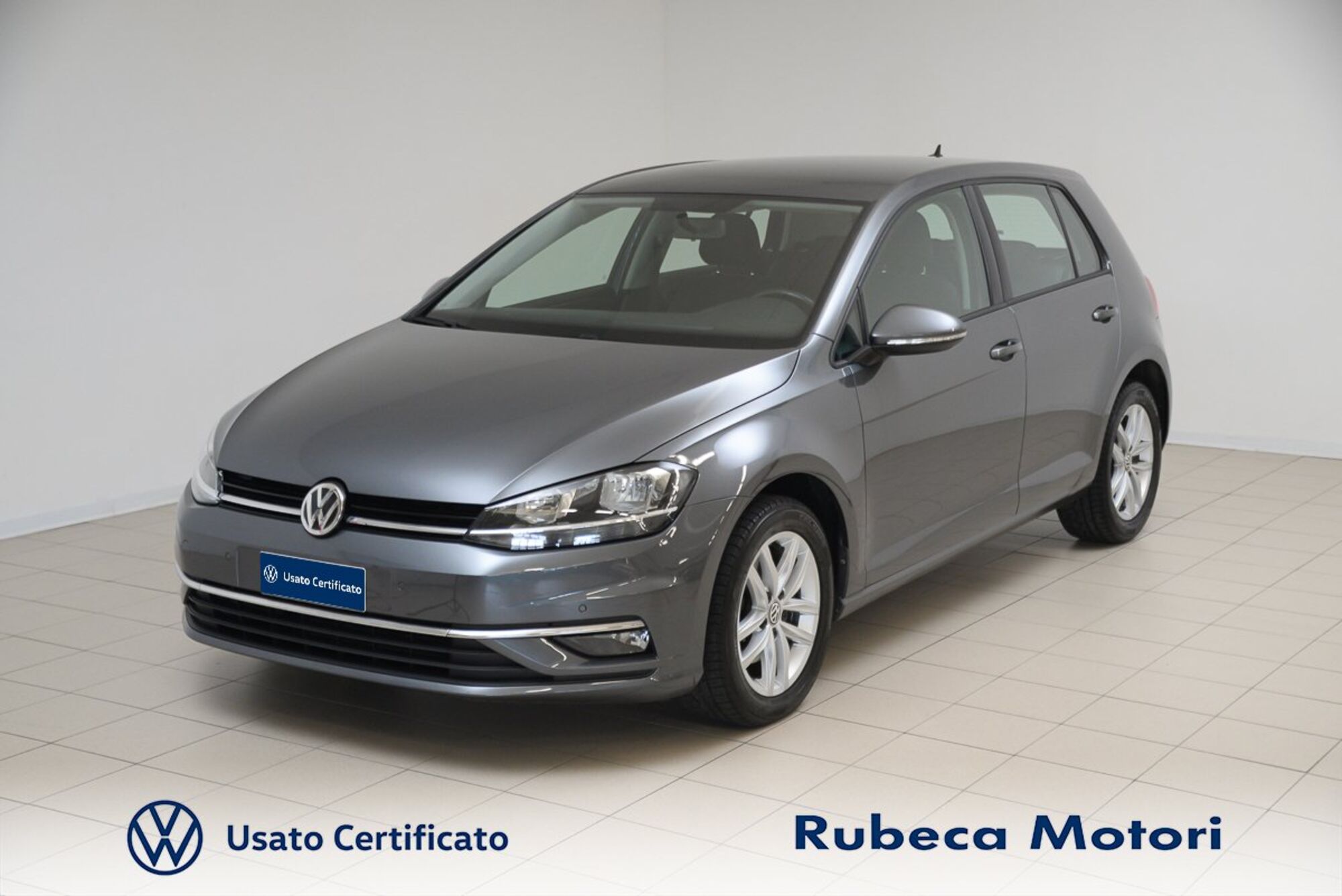 Volkswagen Golf 1.6 TDI 110 CV 5p. Highline BlueMotion Technology del 2017 usata a Citta&#039; della Pieve