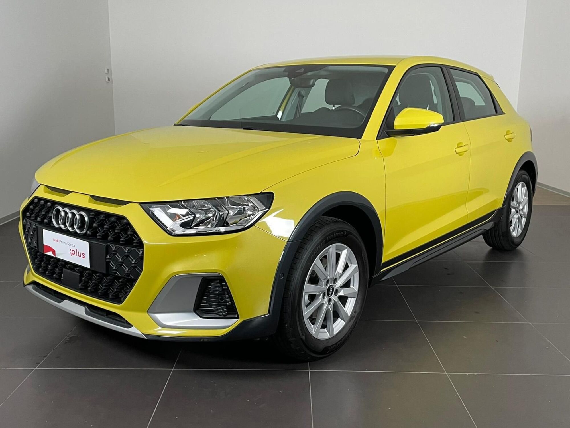 Audi A1 citycarver 30 TFSI Admired  del 2021 usata a Martina Franca