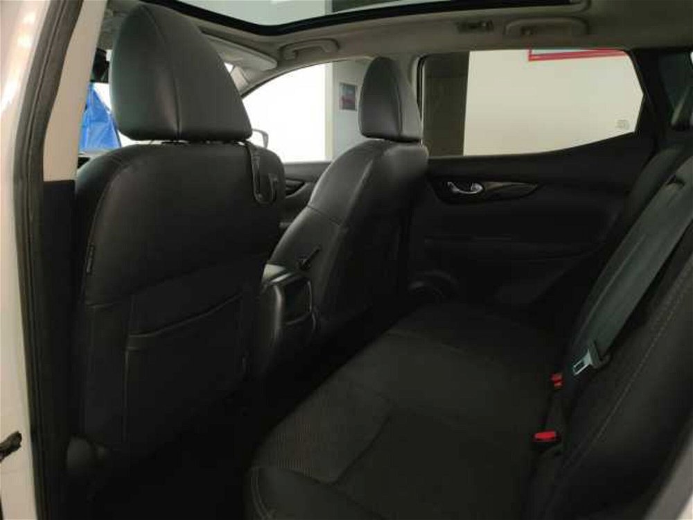 Nissan Qashqai 1.5 dCi Tekna  del 2014 usata a San Bonifacio (5)