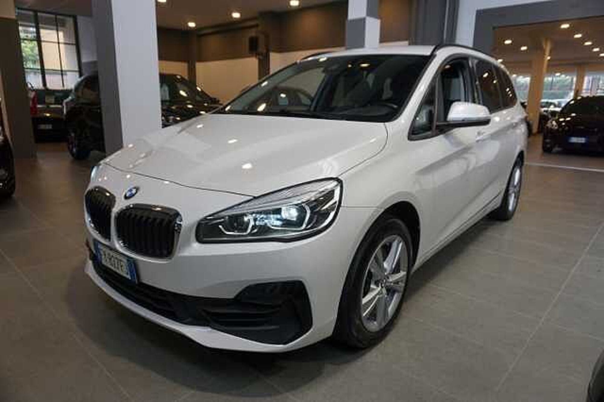 BMW Serie 2 Gran Tourer 218d  Business  del 2019 usata a Bologna