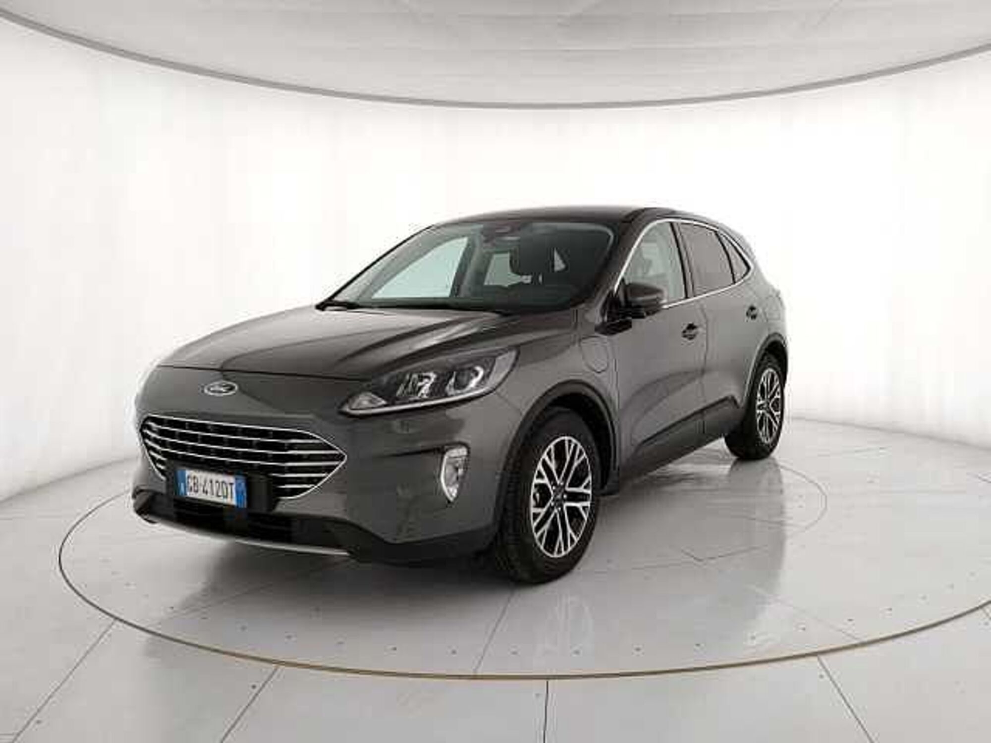 Ford Kuga 2.5 phev Titanium 2wd 243cv auto del 2020 usata a Roma