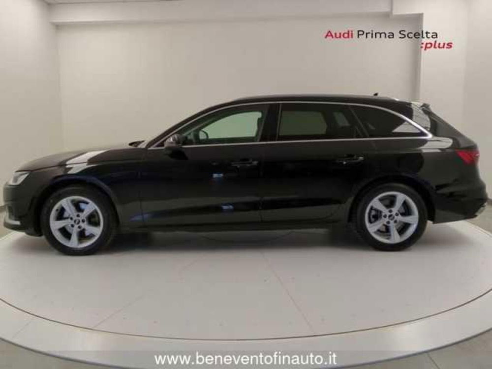 Audi A4 Avant 35 TDI/163 CV S tronic Business  del 2022 usata a Pratola Serra (4)