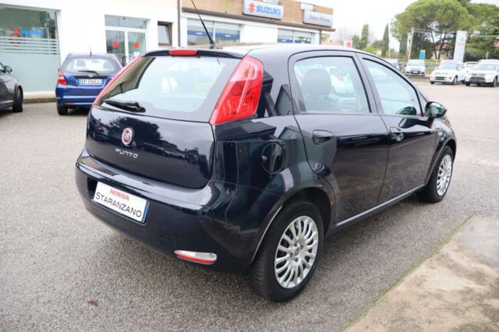 Fiat Punto 1.3 MJT II S&S 95 CV 5 porte Street  del 2017 usata a Staranzano (5)