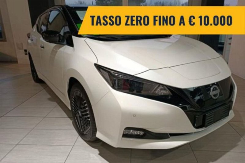 Nissan Leaf Tekna 40 kWh  nuova a Empoli
