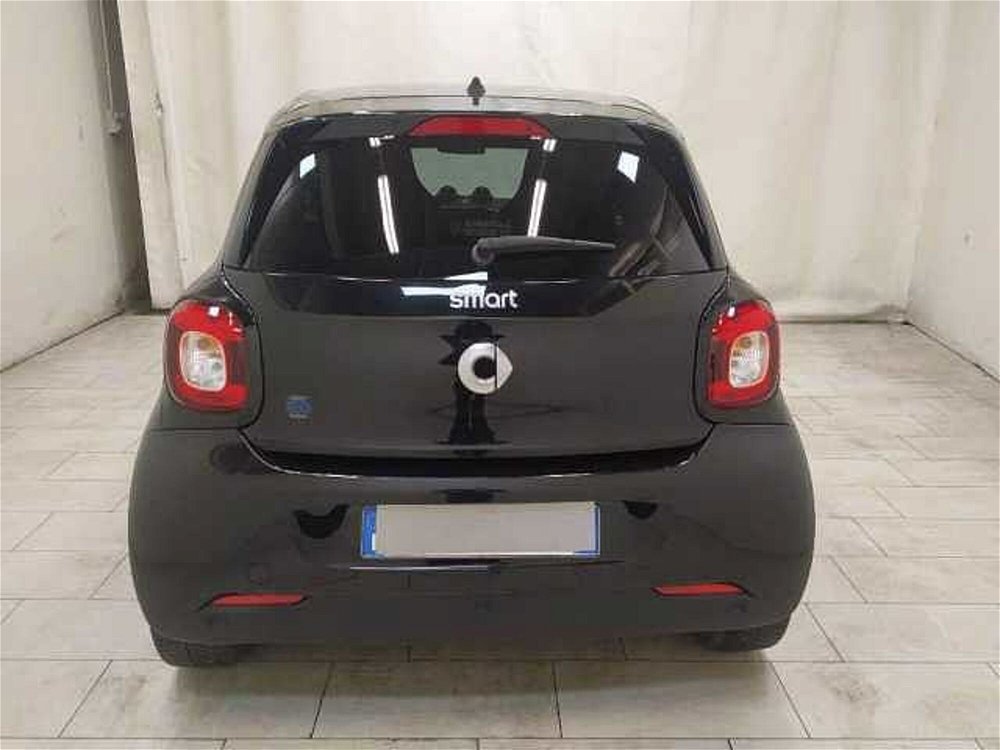 smart forfour forfour EQ Passion Nightsky del 2019 usata a Cuneo (5)