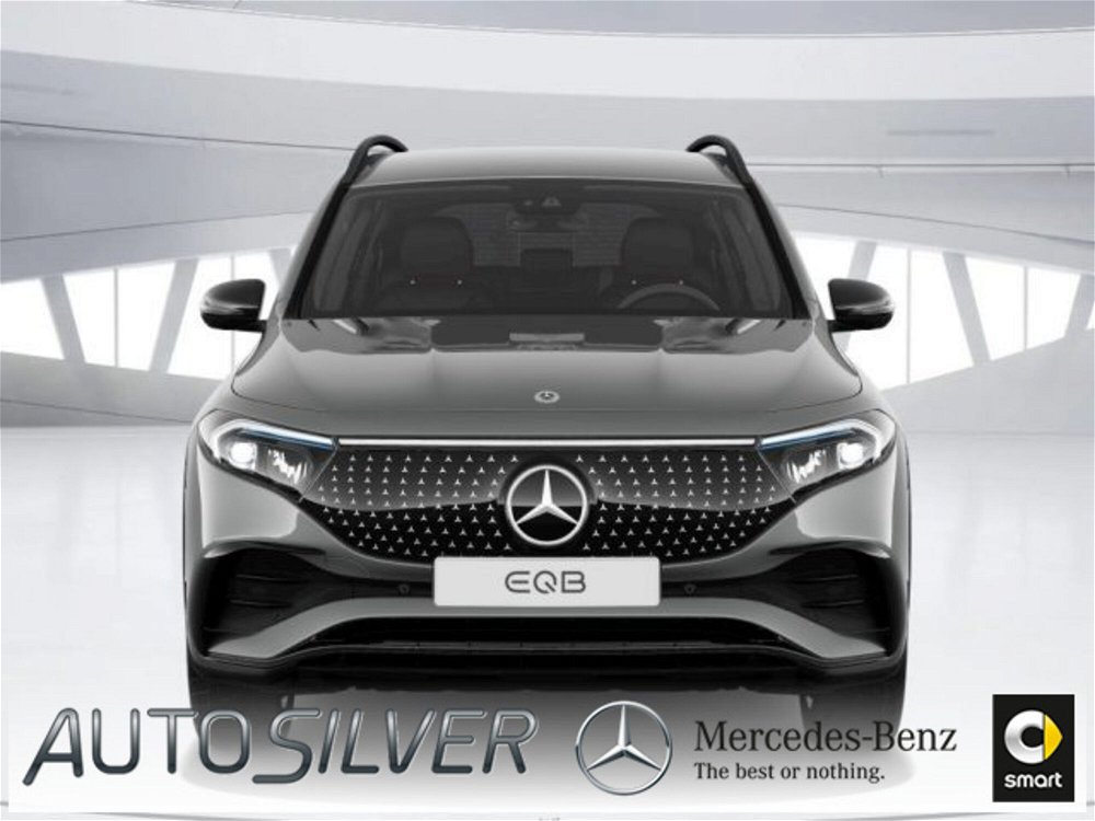 Mercedes-Benz EQB 250+ AMG Line Advanced Plus nuova a Verona (3)
