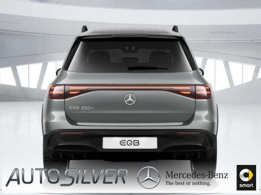 Mercedes-Benz EQB nuova a Verona (4)