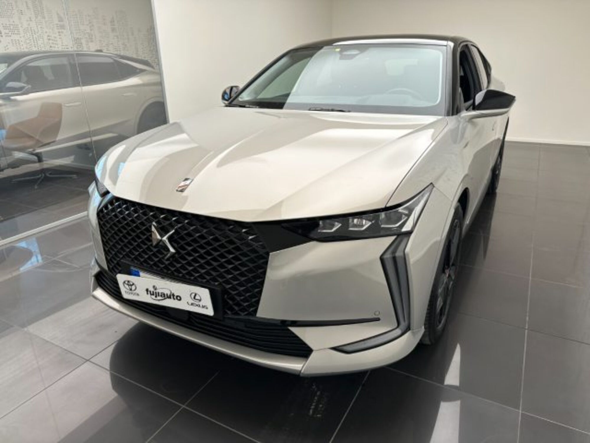 Ds DS 4 DS 4 E-Tense 225 Performance Line  del 2022 usata a Cuneo