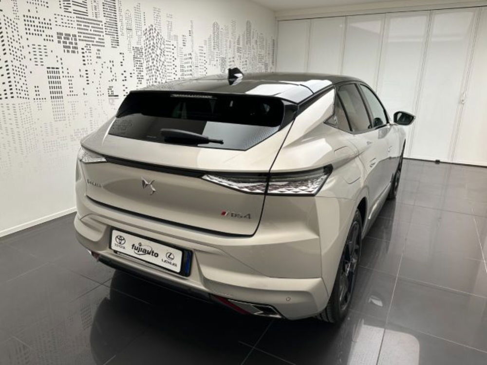 Ds DS 4 DS 4 E-Tense 225 Performance Line  del 2022 usata a Cuneo (3)