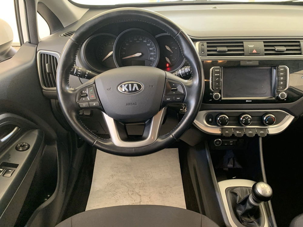 Kia Rio usata a Pistoia (9)