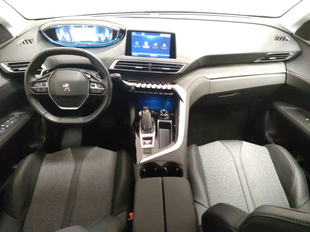 Peugeot 3008 usata a Teramo (16)