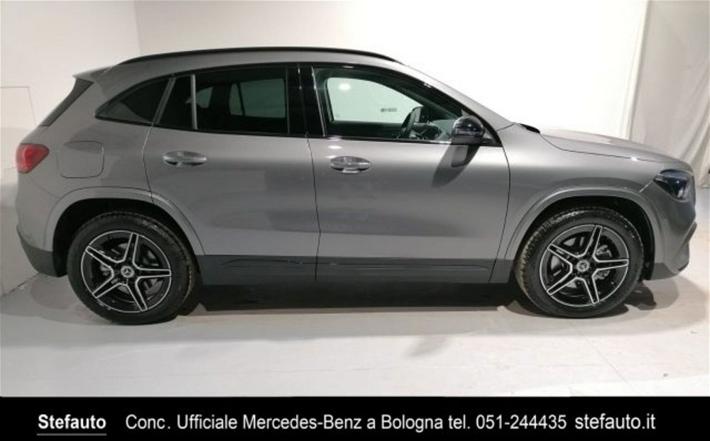 Mercedes-Benz GLA SUV 250 e Plug-in hybrid AMG Line Premium nuova a Castel Maggiore (2)
