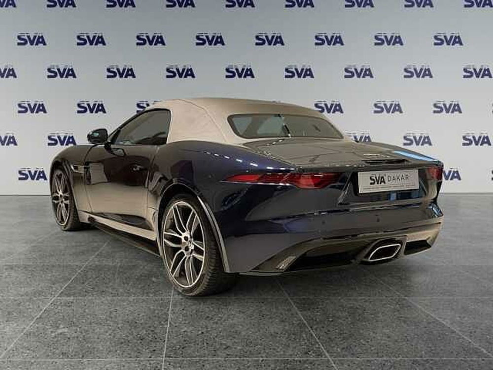 Jaguar F-Type Cabrio nuova a Ravenna (10)