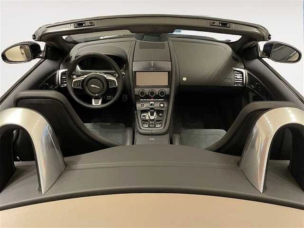Jaguar F-Type Cabrio 2.0 aut. Convertibile R-Dynamic  nuova a Ravenna (4)