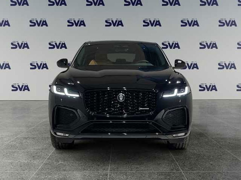 Jaguar F-Pace nuova a Ravenna (9)