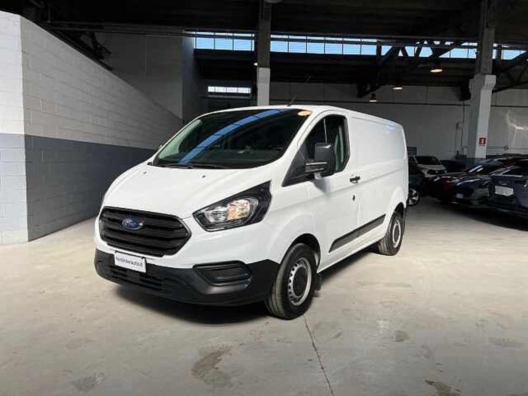 Ford Transit Custom Furgone 260 2.0 TDCi PC Furgone Entry  del 2019 usata a Melegnano