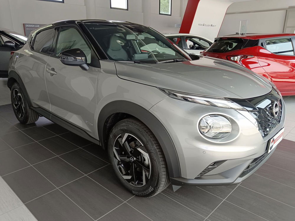 Nissan Juke 1.6 hev N-Connecta nuova a Pordenone (3)