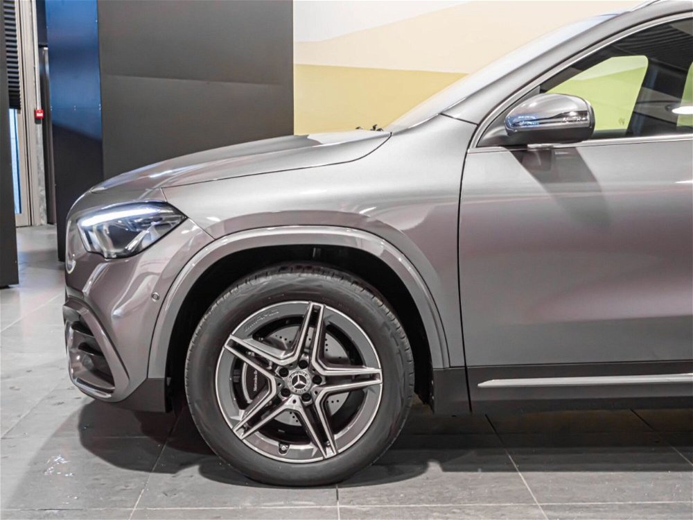 Mercedes-Benz GLA SUV 250 e Plug-in hybrid AMG Line Advanced Plus nuova a Ancona (4)