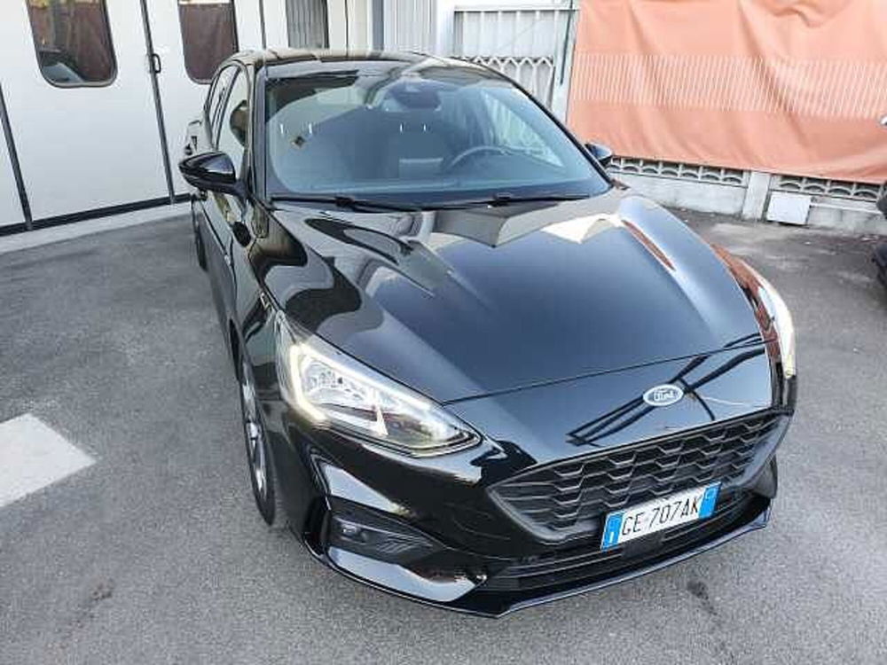 Ford Focus 1.5 EcoBlue 120 CV 5p. ST-Line  del 2021 usata a Bologna (2)