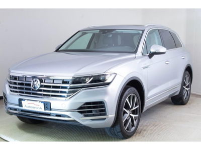 Volkswagen Touareg 3.0 V6 TDI 286 CV SCR del 2019 usata a Paruzzaro