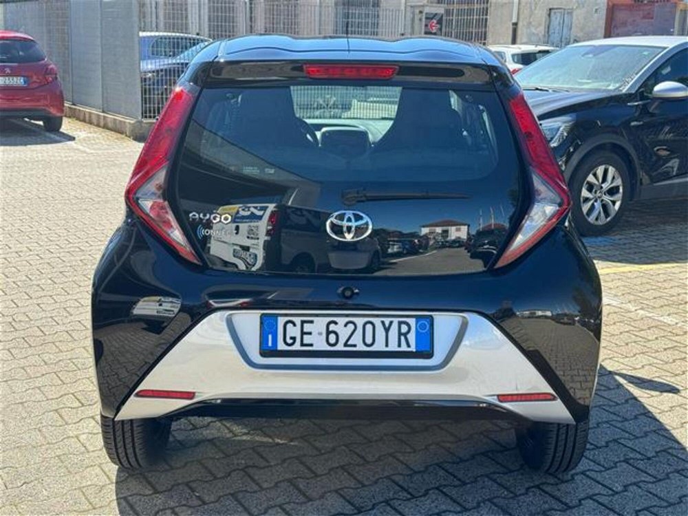 Toyota Aygo X 1.0 VVT-i 72 CV 5p. Undercover del 2021 usata a Vigevano (3)