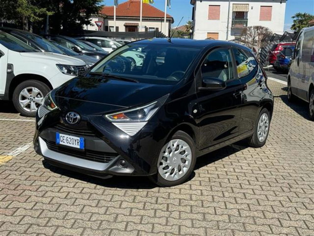 Toyota Aygo X usata a Pavia (6)