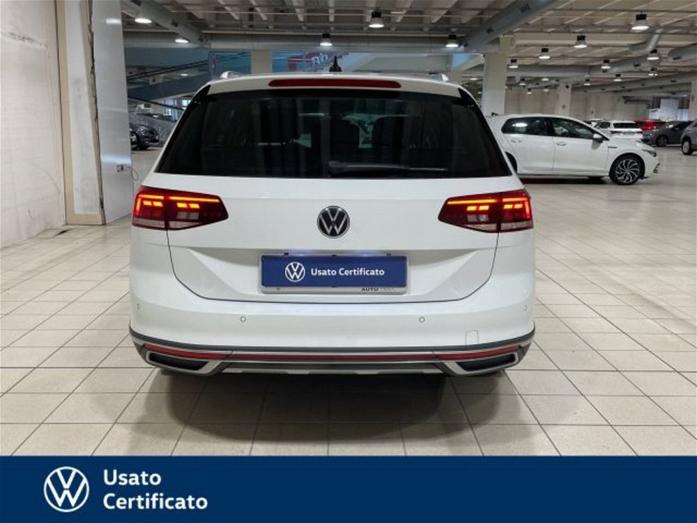 Volkswagen Passat Variant Alltrack 2.0 BiTDI 4MOTION DSG BlueMotion Tech.  del 2020 usata a Arzignano (5)