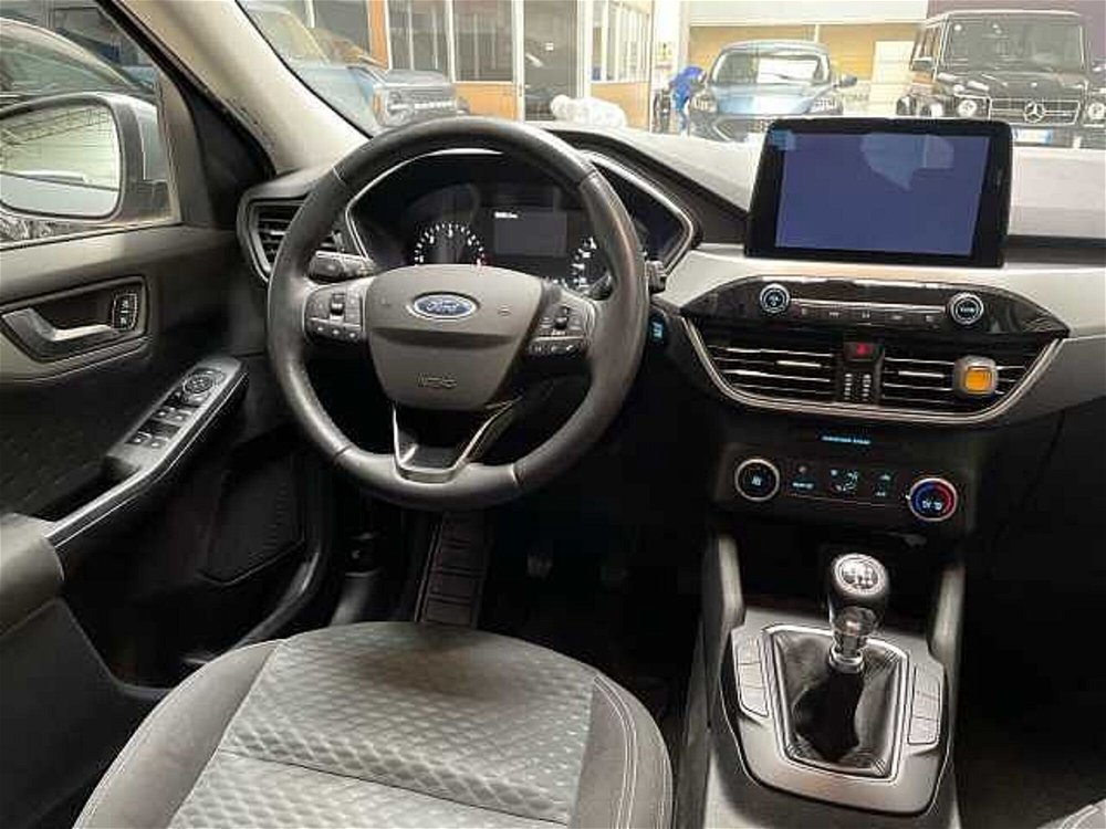 Ford Kuga 1.5 EcoBlue 120 CV 2WD Titanium  del 2021 usata a Melegnano (5)