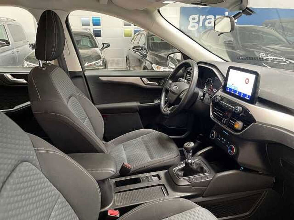 Ford Kuga usata a Milano (8)