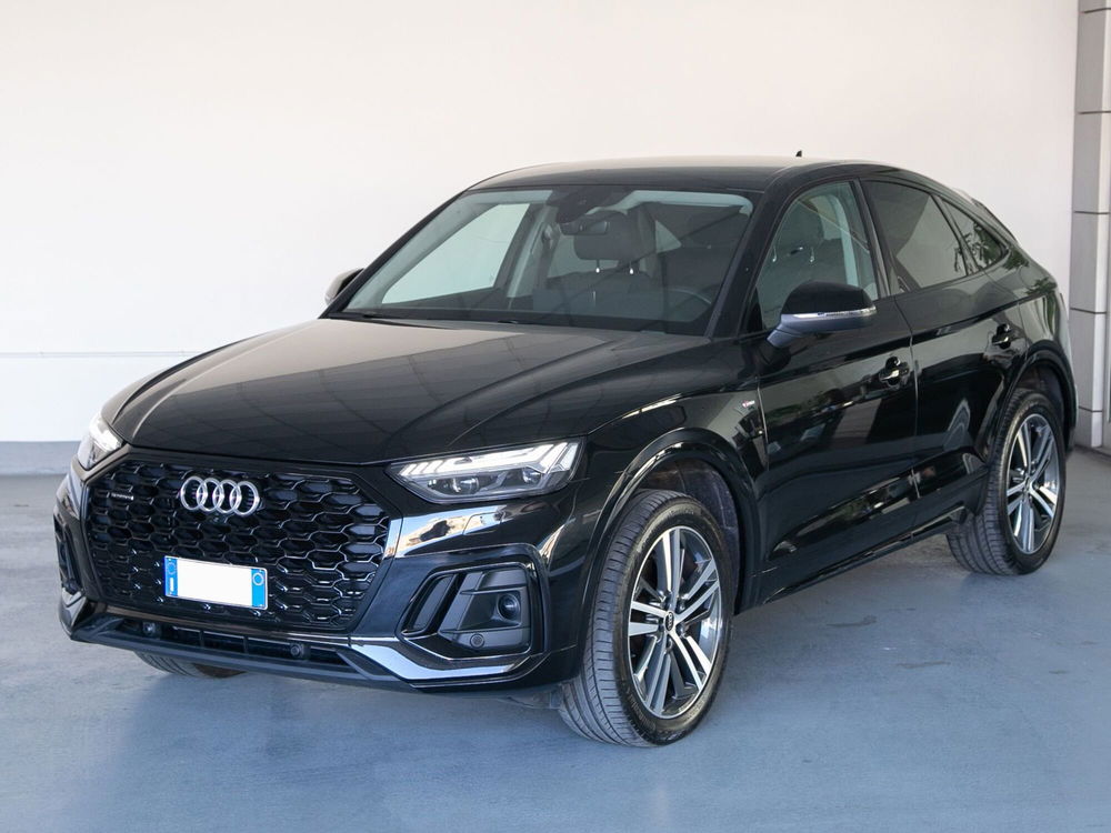 Audi Q5 Sportback 40 TFSI quattro S tronic Identity Black del 2023 usata a Catania