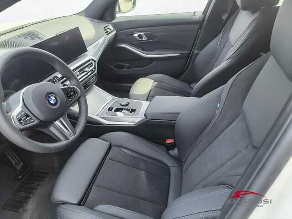 BMW Serie 3 Touring nuova a Viterbo (9)