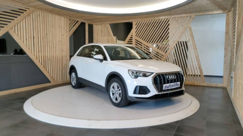 Audi Q3 40 2.0 tdi Business Advanced quattro 193cv s-tronic del 2019 usata a Lamezia Terme (4)