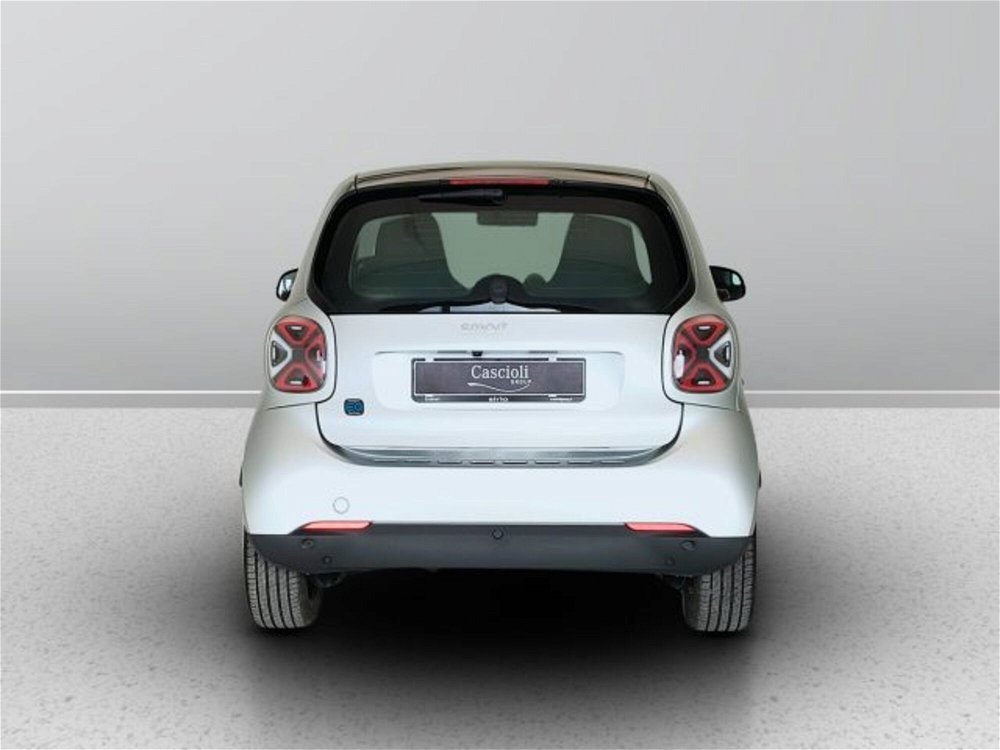 smart Fortwo Fortwo eq mattrunner 22kW del 2022 usata a Mosciano Sant'Angelo (4)