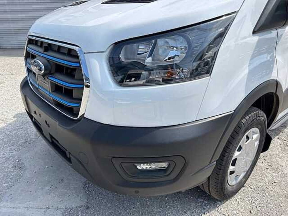 Ford E-Transit Furgone nuova a Cuneo (9)