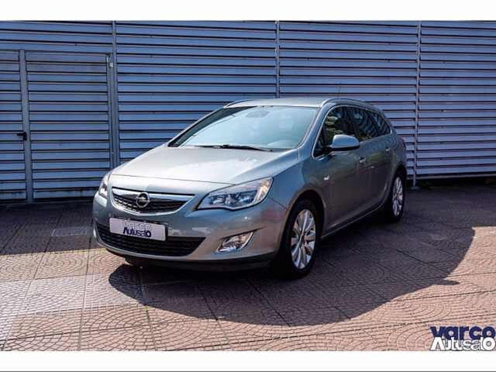 Opel Astra Station Wagon 1.7 CDTI 125CV Sports Cosmo del 2012 usata a Milano