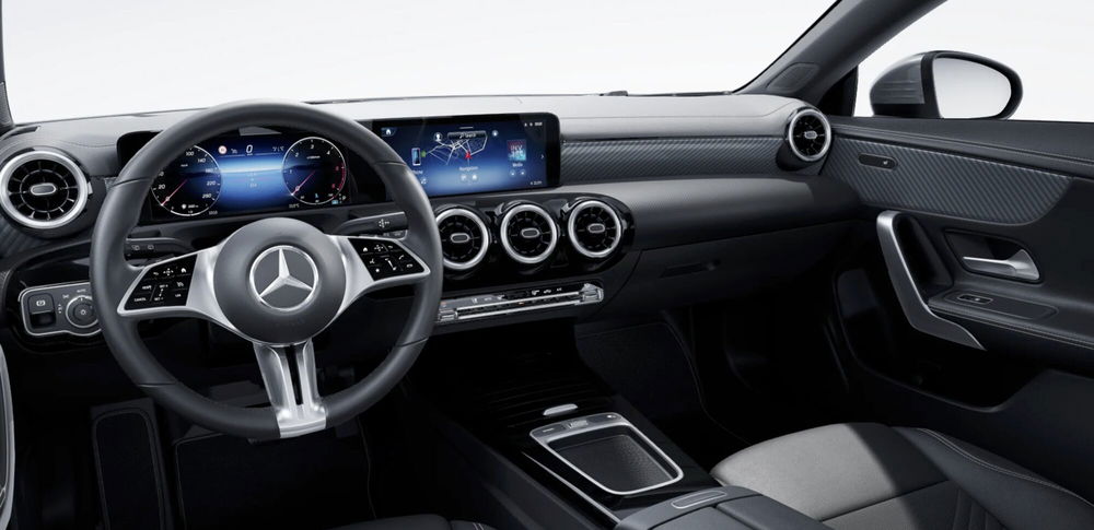 Mercedes-Benz CLA Shooting Brake nuova a Bergamo (6)