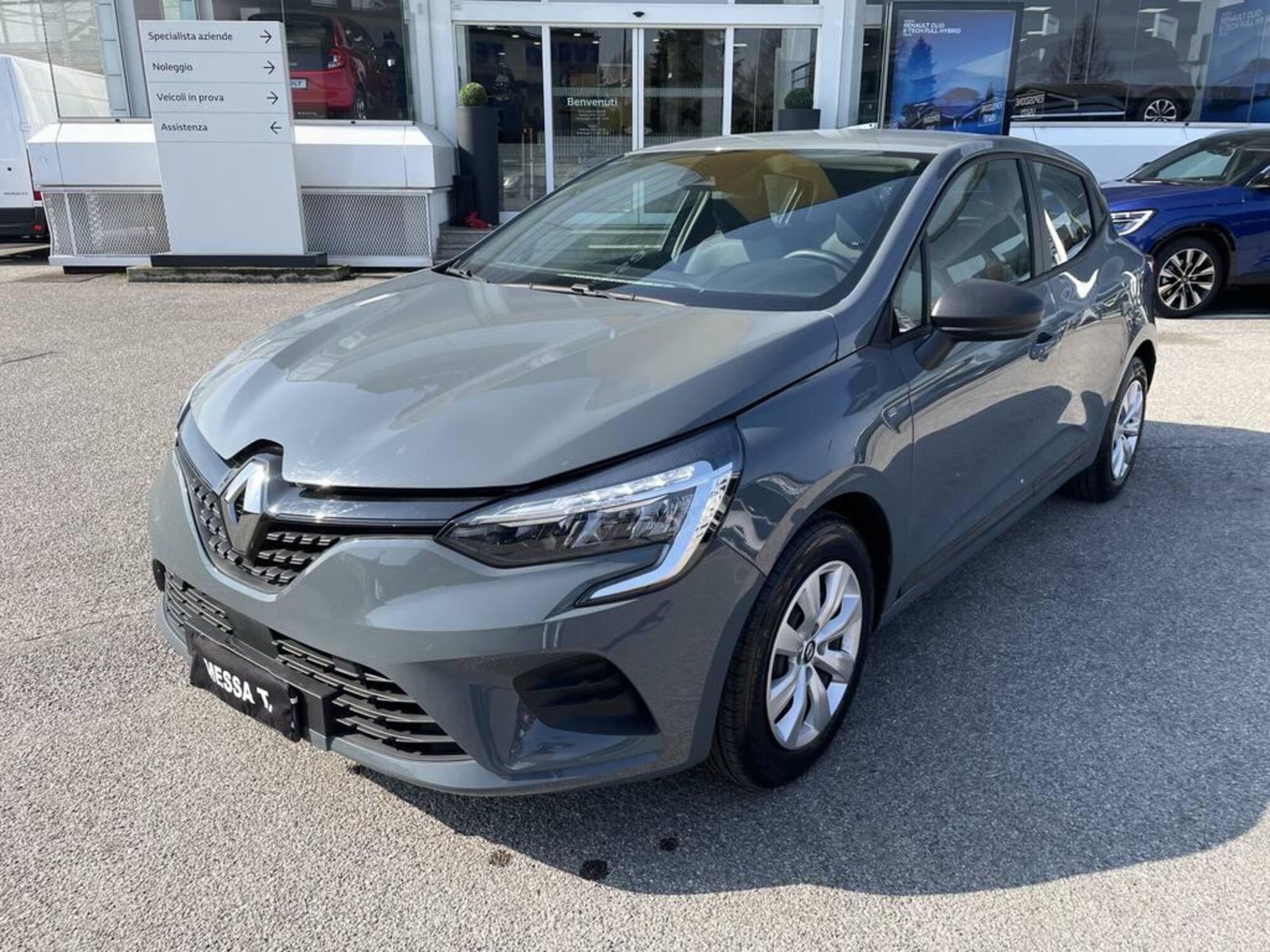 Renault Clio SCe 65 CV 5 porte Life  del 2021 usata a Monza