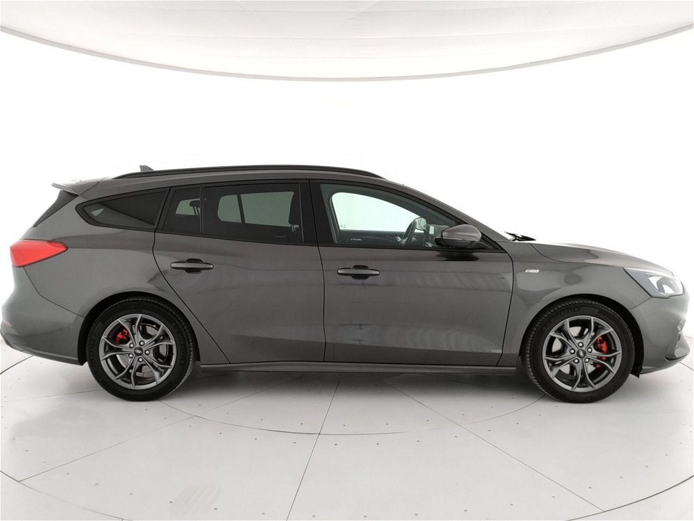 Ford Focus Station Wagon Focus SW 1.0t ecoboost h ST-Line X 155cv powershift del 2021 usata a Roma (3)