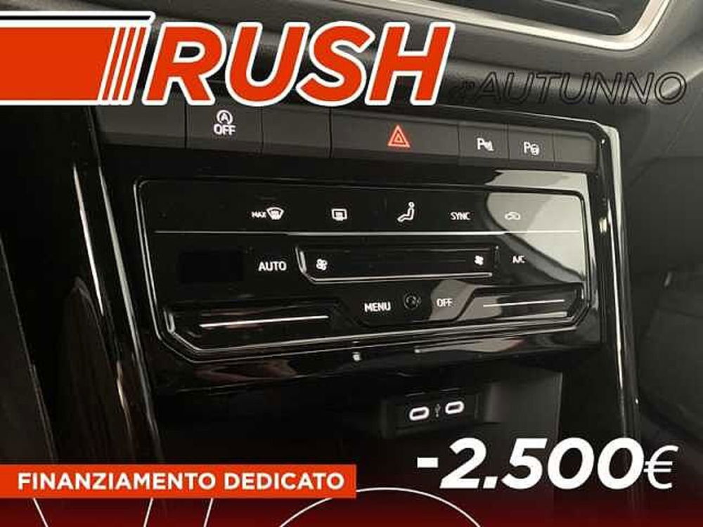 Volkswagen T-Roc nuova a Cosenza (16)