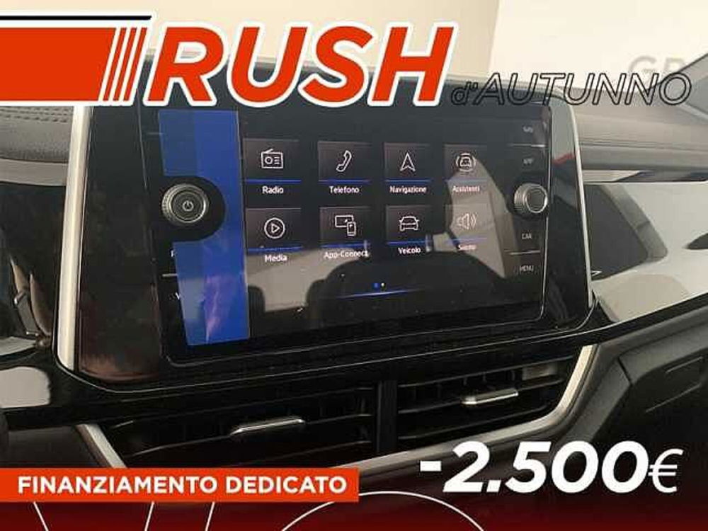 Volkswagen T-Roc nuova a Cosenza (15)