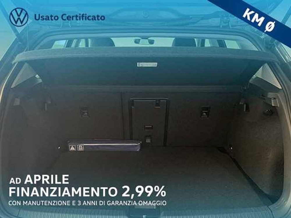 Volkswagen Golf nuova a Cosenza (5)