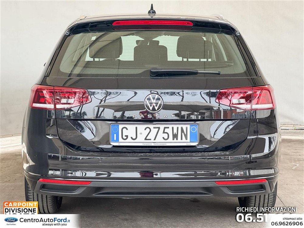 Volkswagen Passat Variant 2.0 TDI Business BlueMotion Tech.  del 2022 usata a Albano Laziale (4)