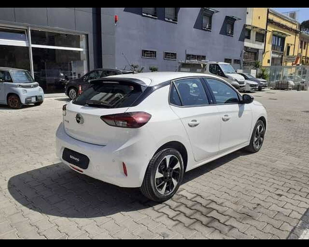 Opel Corsa-e electric Corsa 136cv del 2023 usata a Pozzuoli (5)