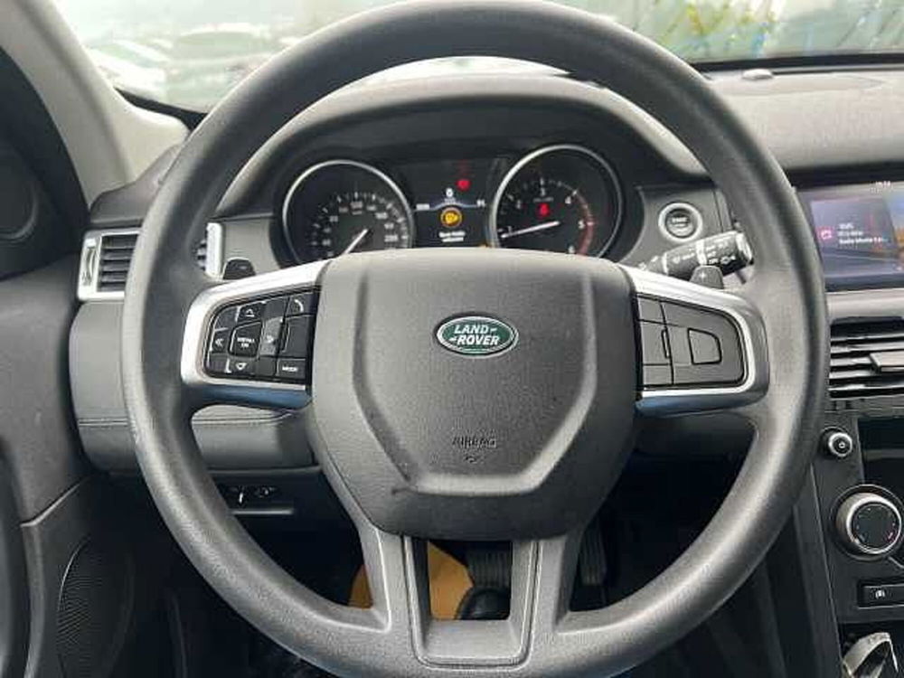 Land Rover Discovery Sport 2.0 TD4 150 CV Pure  del 2017 usata a Firenze (5)