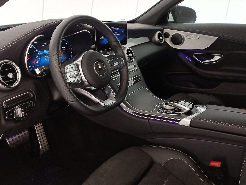 Mercedes-Benz Classe C Cabrio 220 d Auto Cabrio Premium Plus  del 2023 usata a Modugno (5)