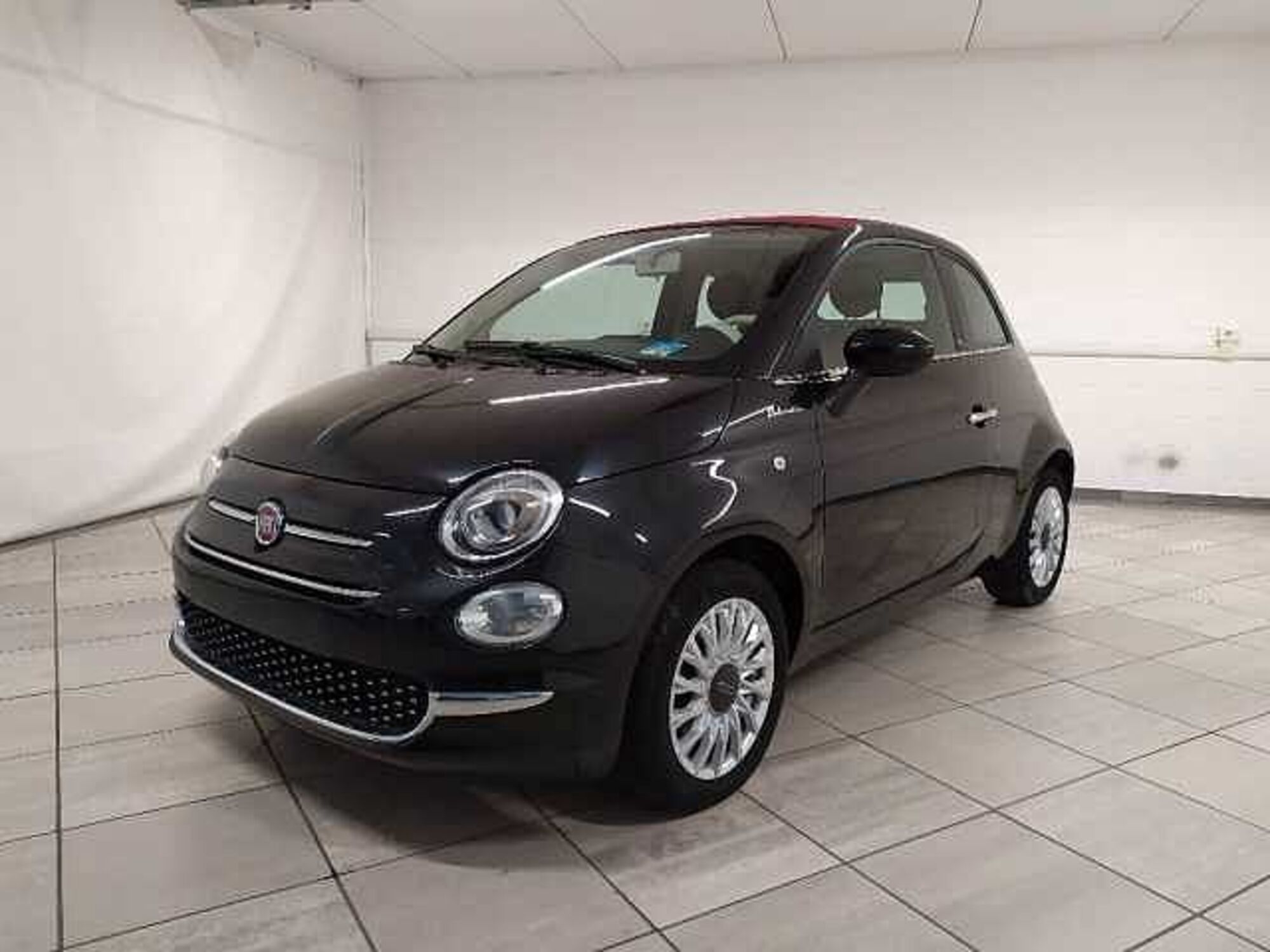 Fiat 500C Cabrio 1.0 hybrid Dolcevita 70cv del 2021 usata a Cuneo