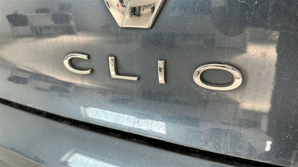 Renault Clio TCe 100 CV GPL 5 porte Intens  del 2021 usata a Viterbo (5)