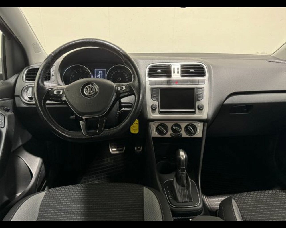 Volkswagen Polo Cross 1.2 TSI DSG BlueMotion Technology del 2016 usata a Conegliano (3)